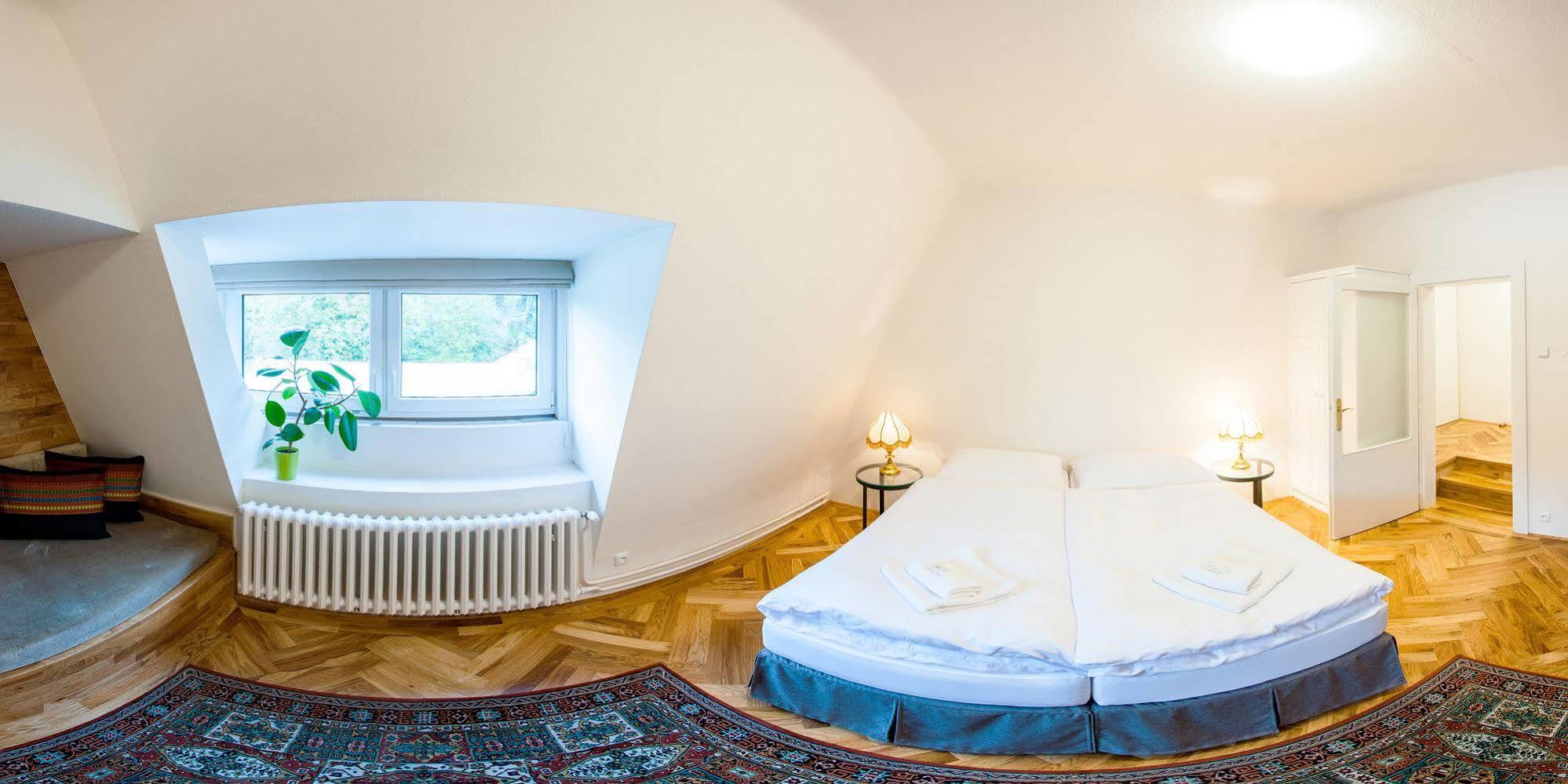 Vila Olga Jevany Экстерьер фото